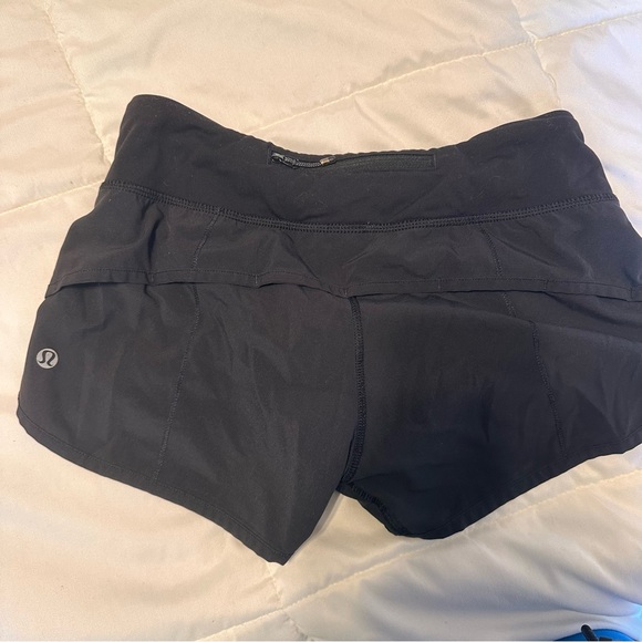 LULULEMON SPEED UP SHORTS - Picture 2 of 3
